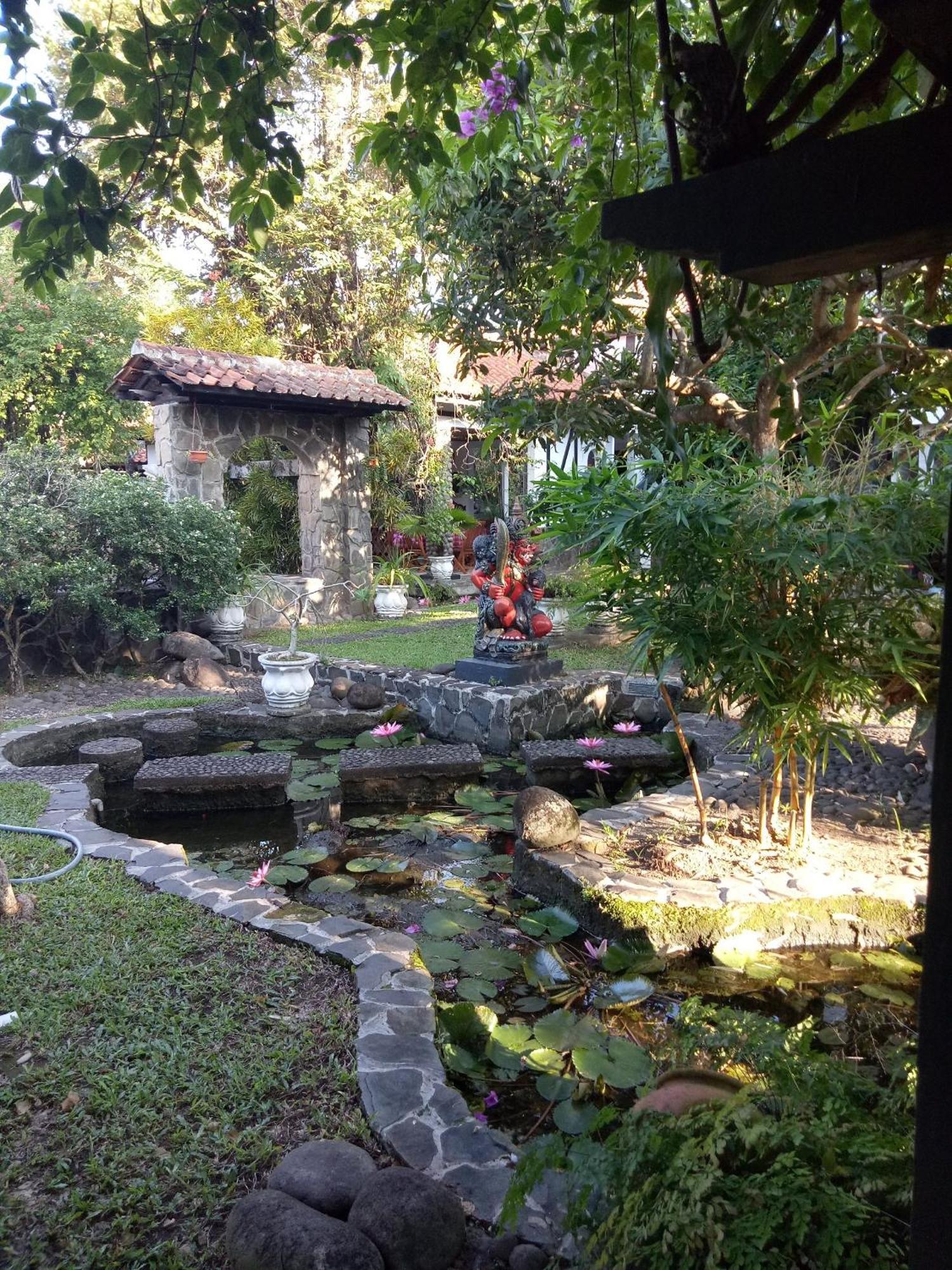 Adams Homestay Pangandaran Buitenkant foto
