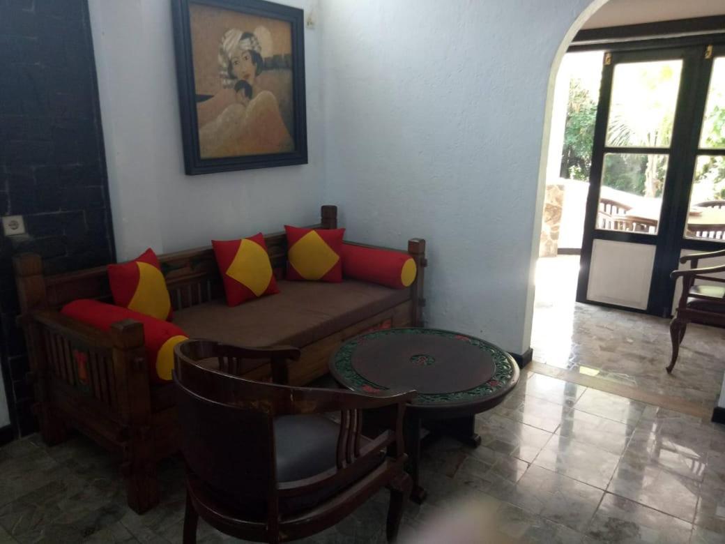 Adams Homestay Pangandaran Buitenkant foto